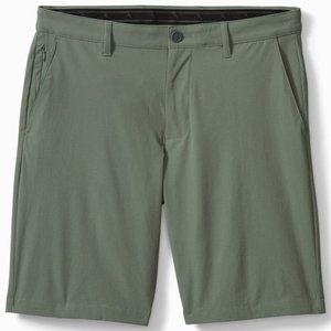 Tommy Bahama Chip Shot Island Zone 10-inch shorts Green